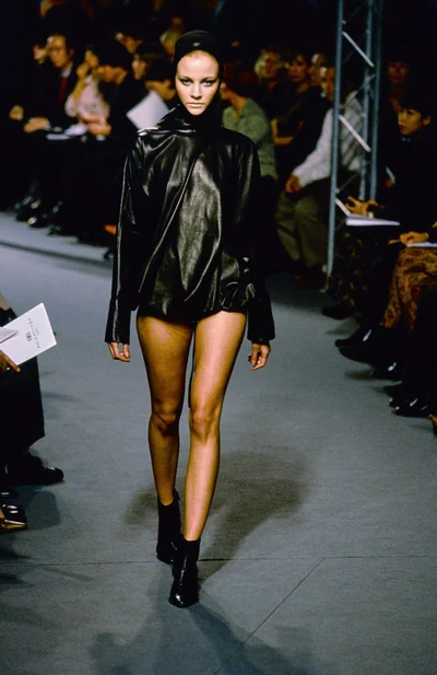 Look 25